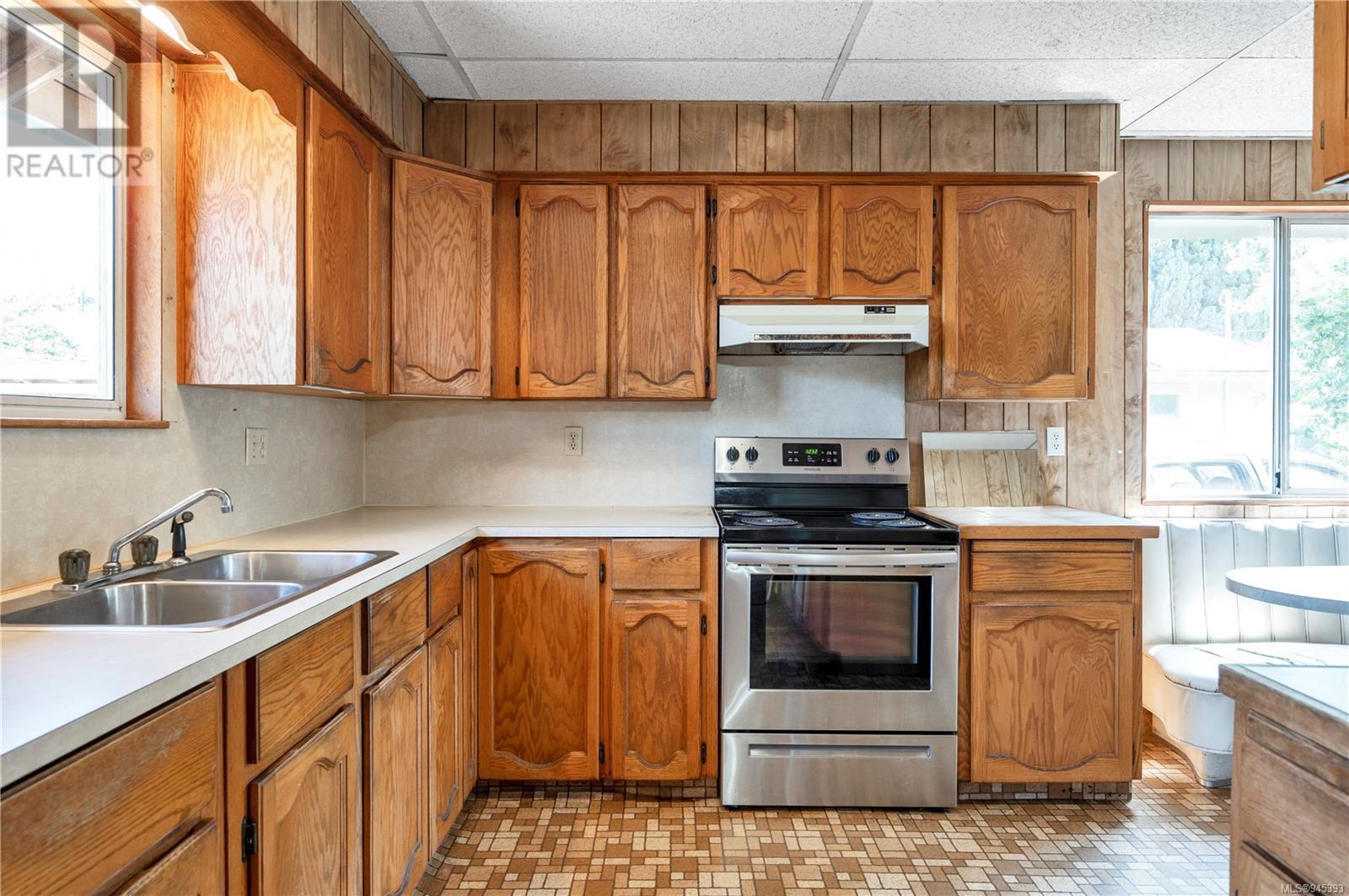 1674 Perkins Rd
