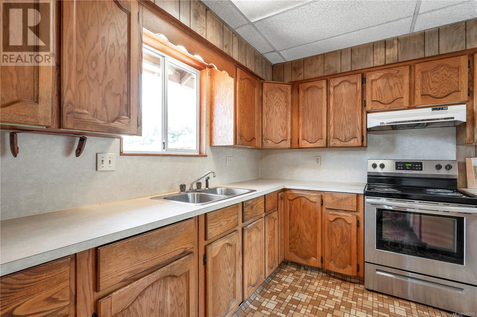 1674 Perkins Rd