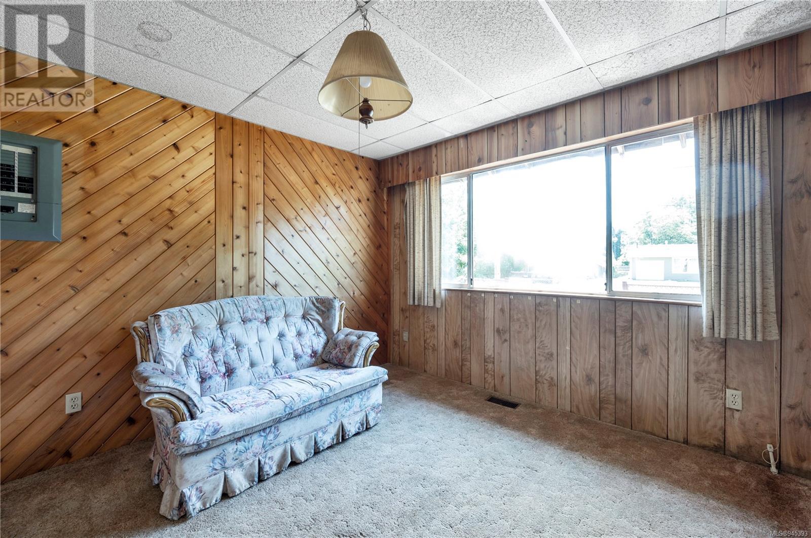 1674 Perkins Rd