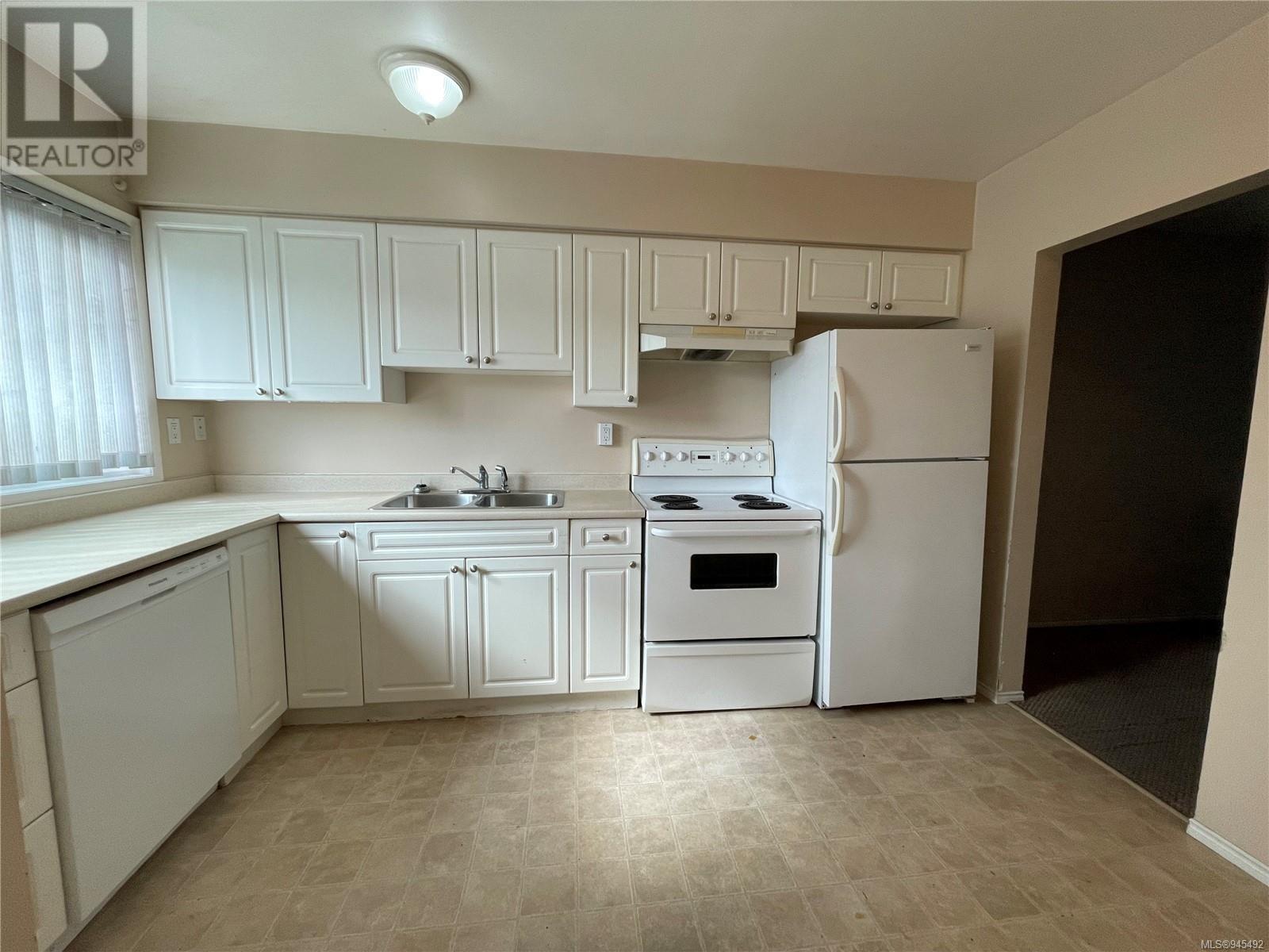 39 4110 Kendall Ave, #39