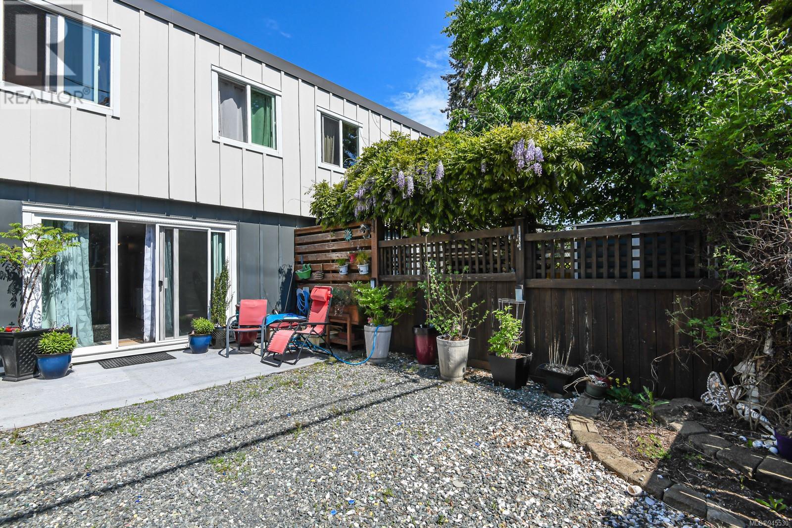 4 255 Anderton Ave, #4