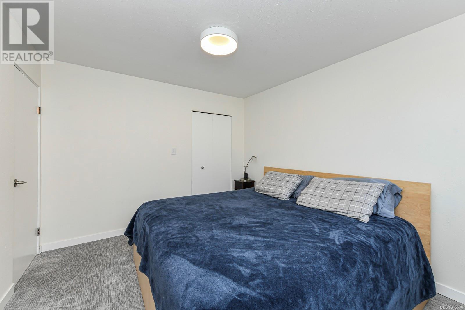 4 255 Anderton Ave, #4