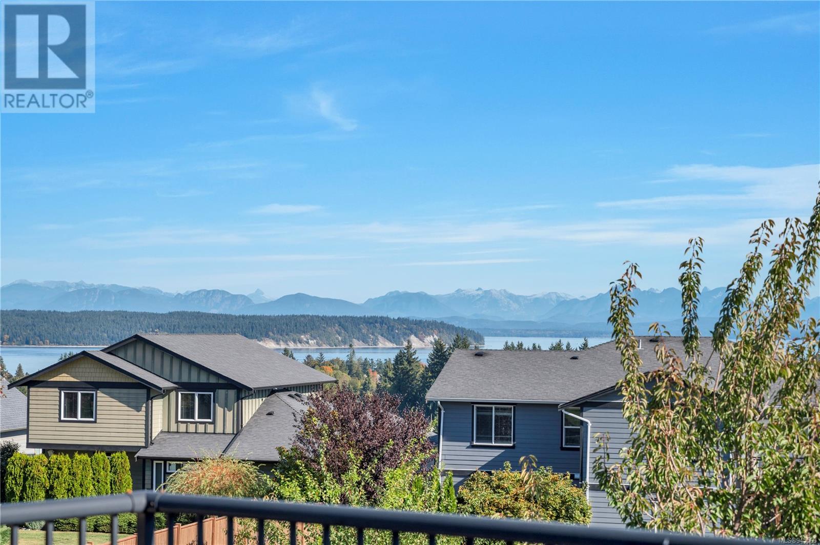 632 Nodales Dr