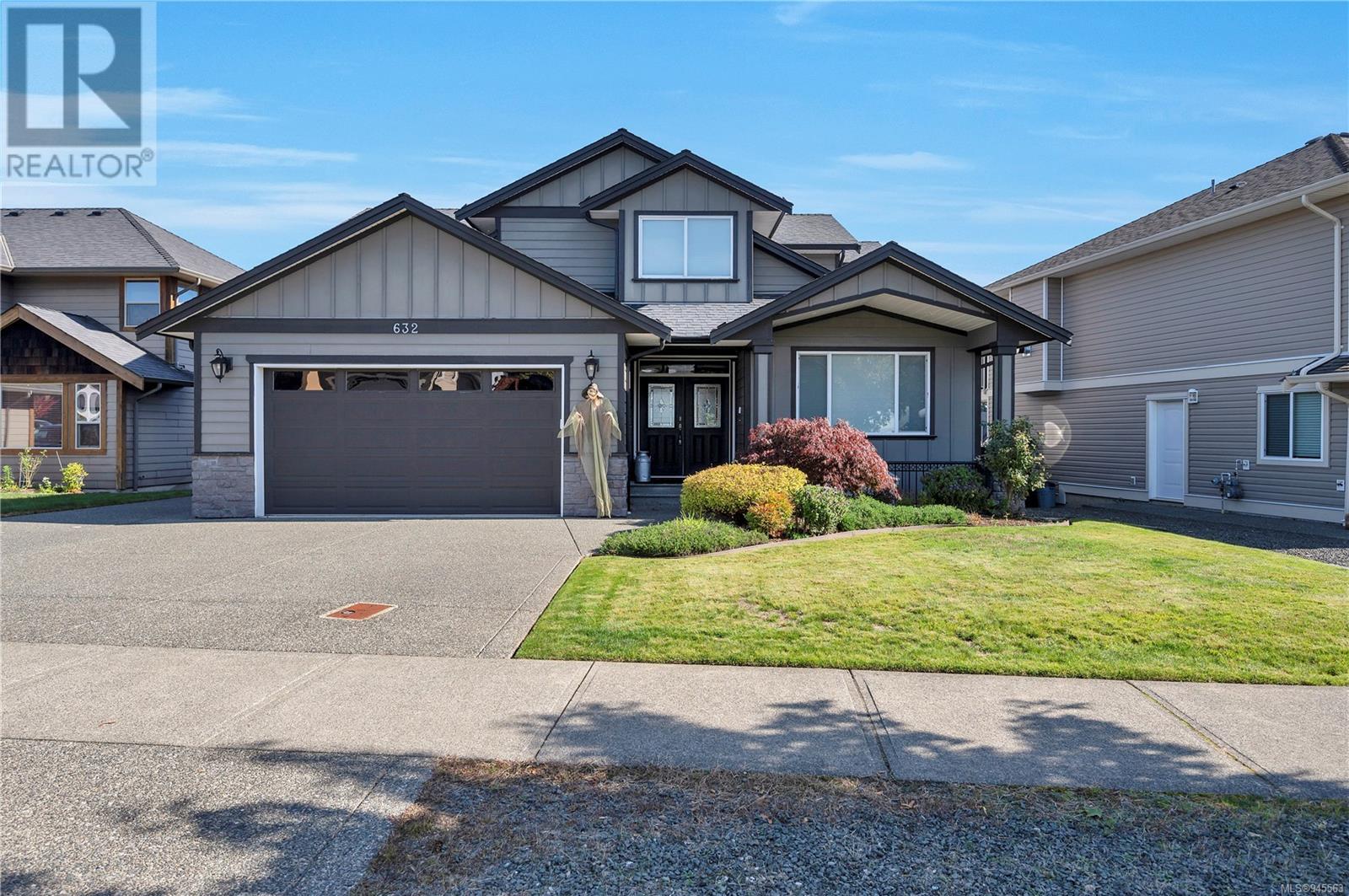 632 Nodales Dr