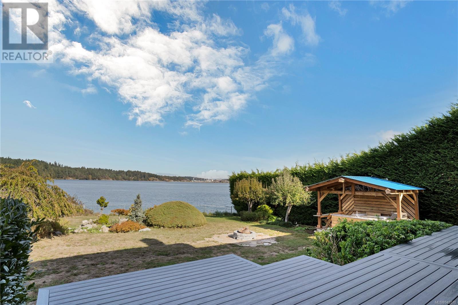 230 Portsmouth Dr