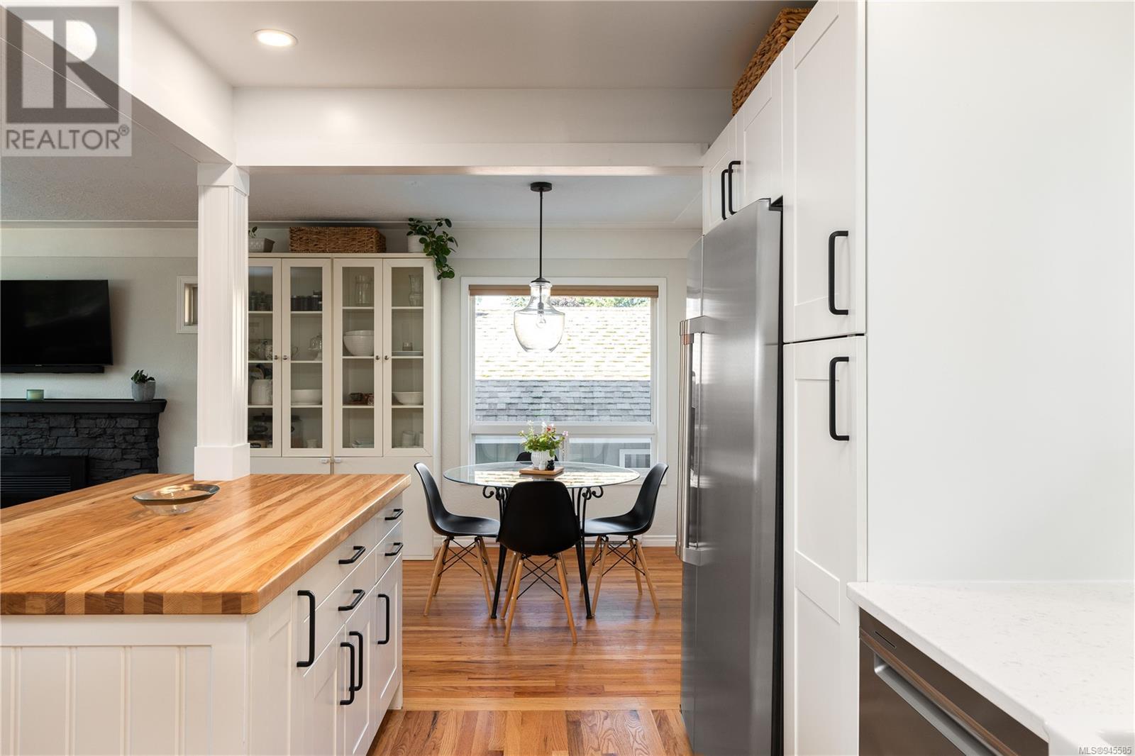 372 Cotlow Rd