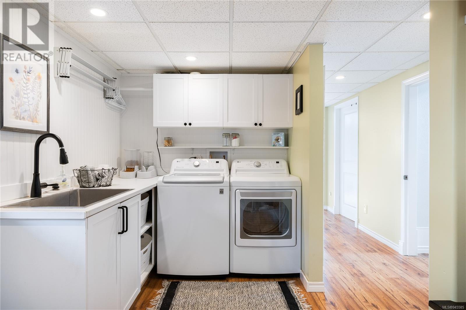 372 Cotlow Rd