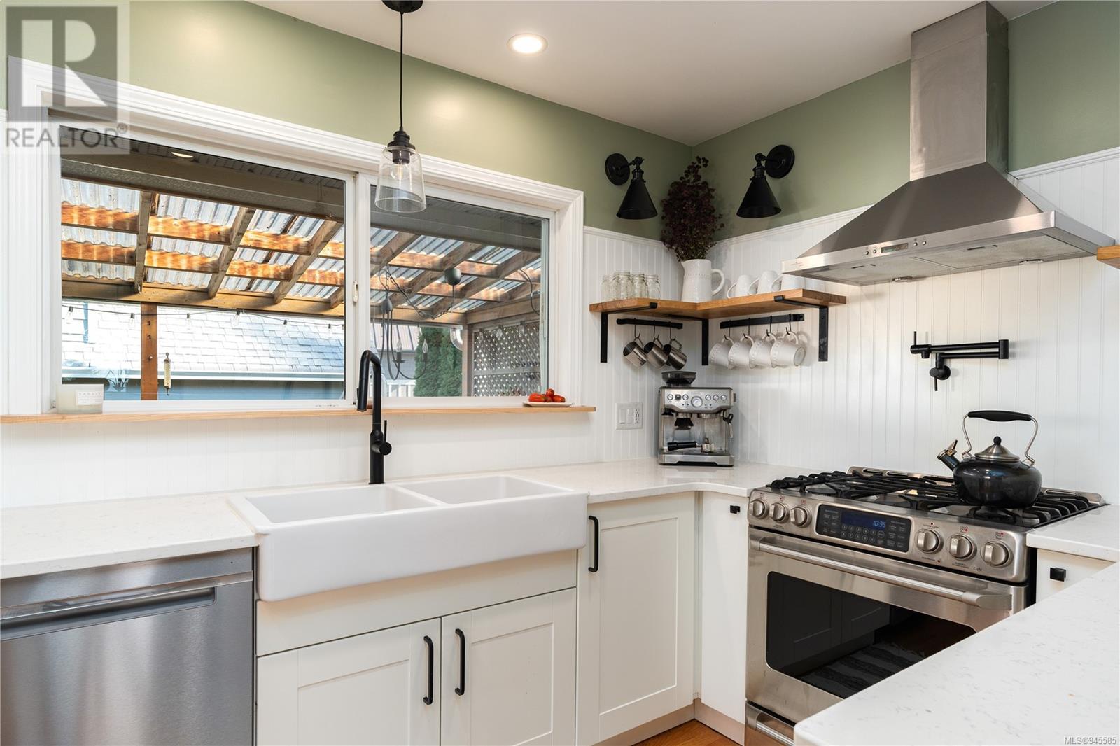 372 Cotlow Rd