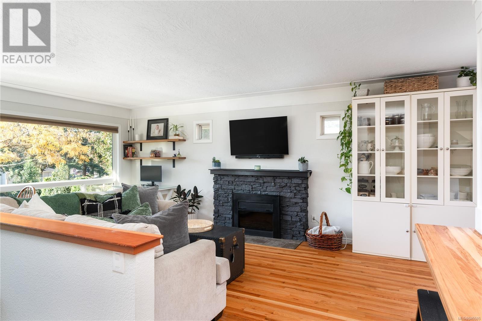 372 Cotlow Rd
