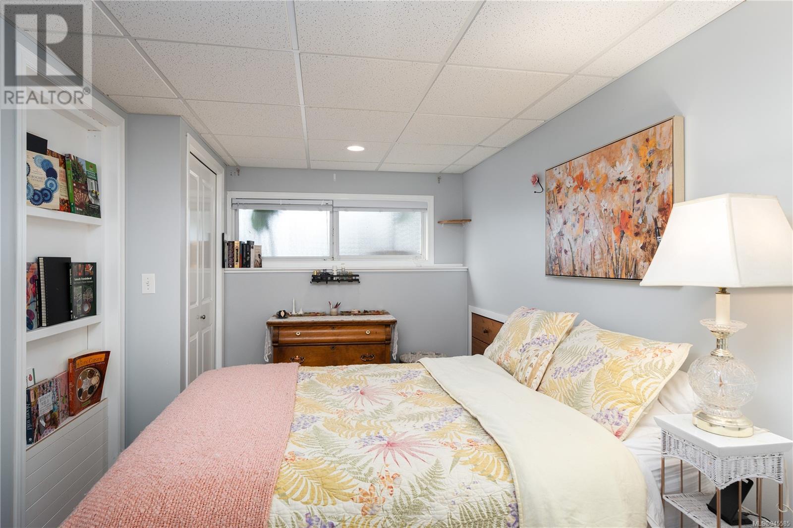 372 Cotlow Rd
