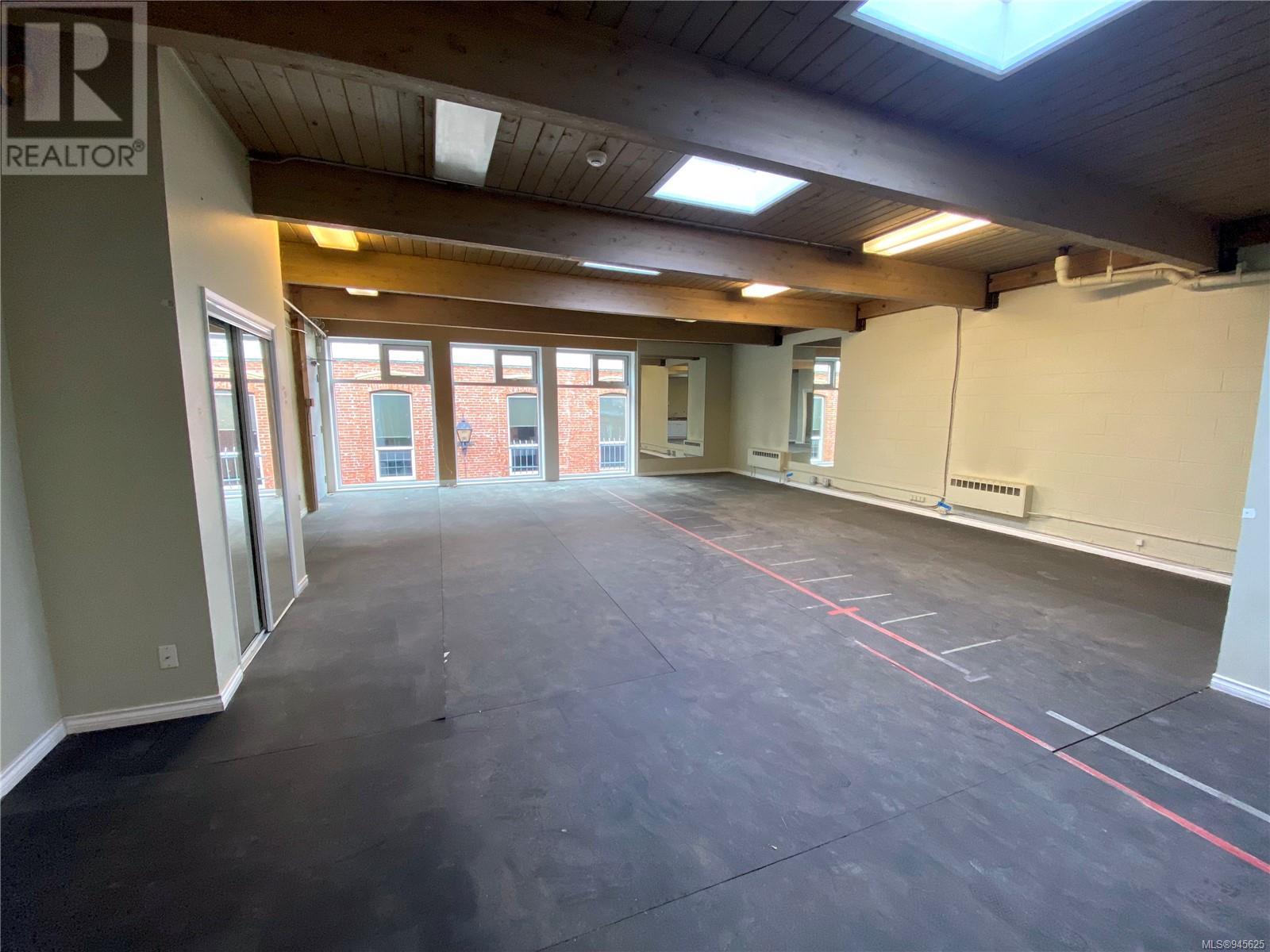 303 531 Yates St, #303