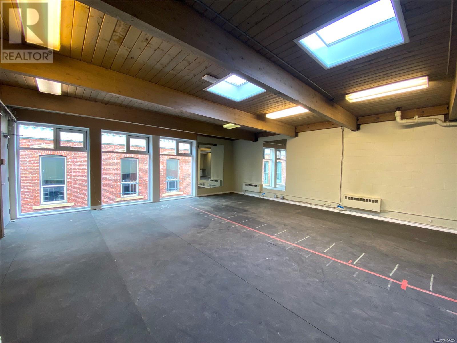 303 531 Yates St, #303