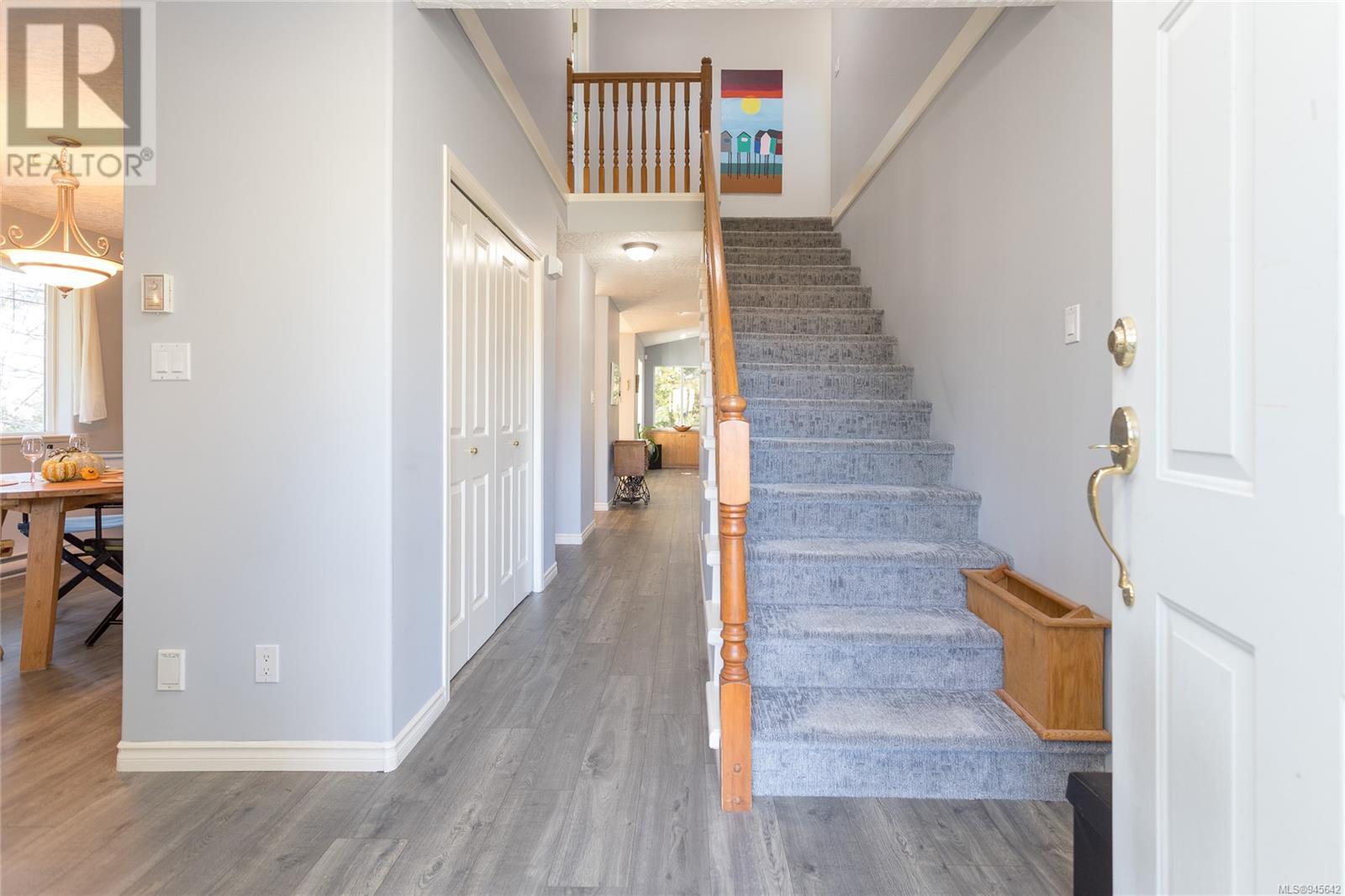 3405 Rockwood Terr