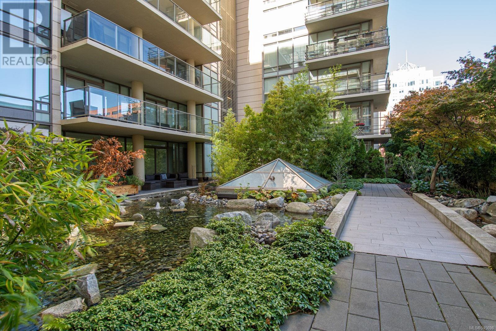808 707 Courtney St, #808