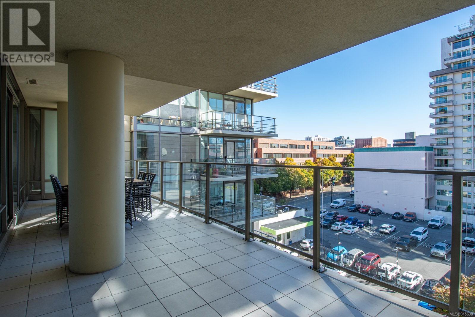 808 707 Courtney St, #808