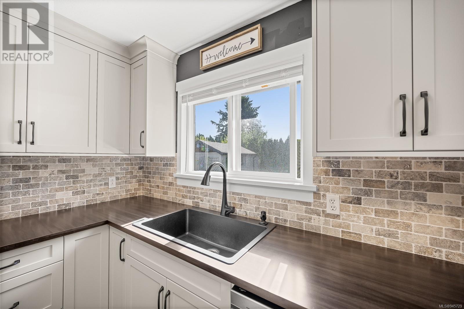 171 Country Aire Dr