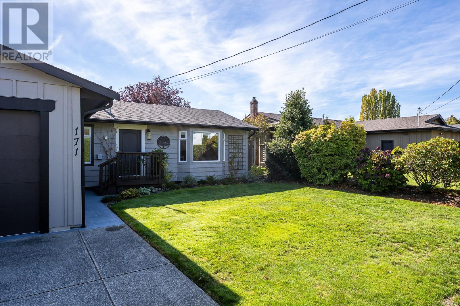171 Country Aire Dr