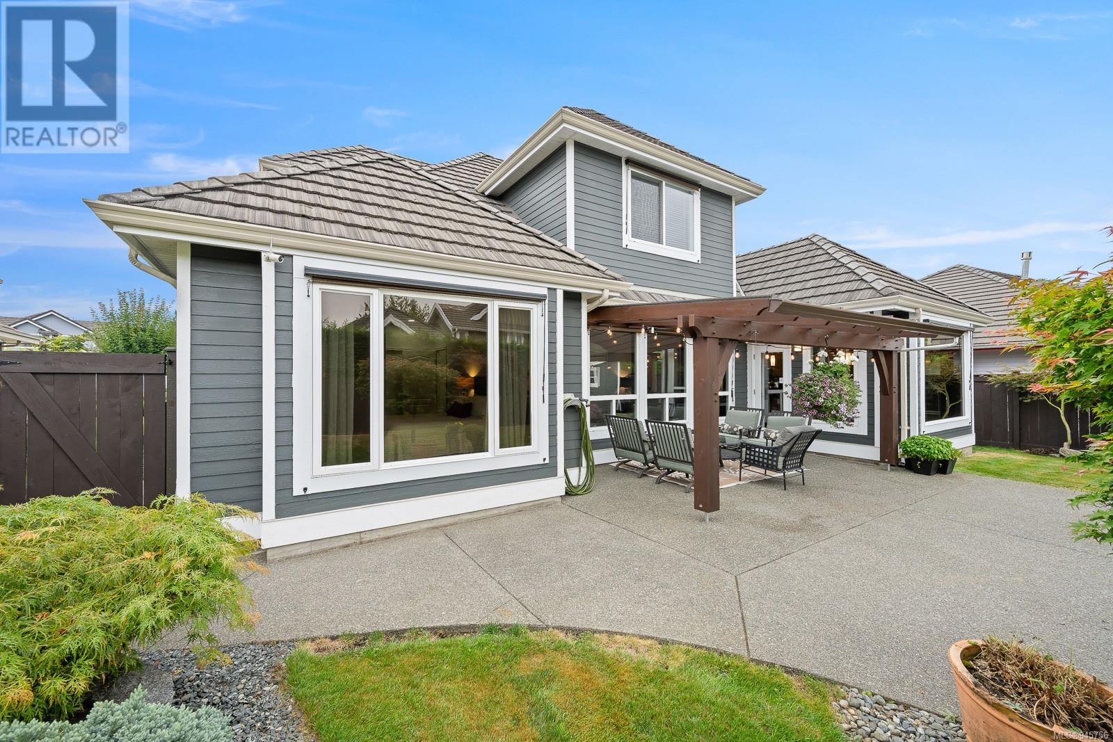 621 Monarch Dr