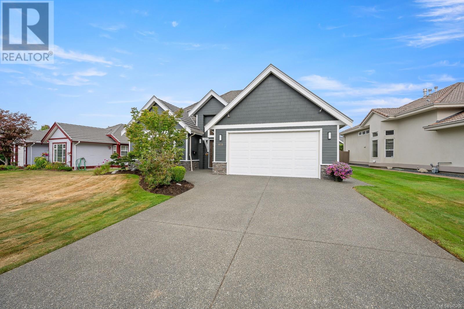 621 Monarch Dr