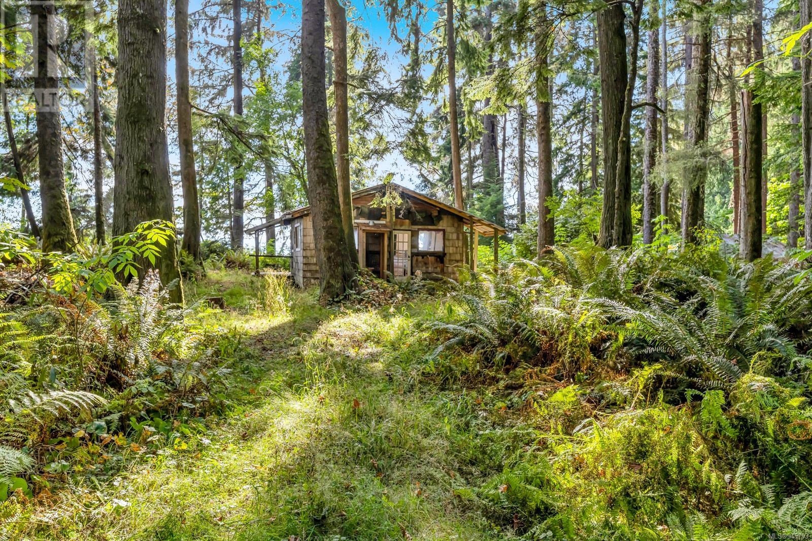 2465 Blackfish Rd