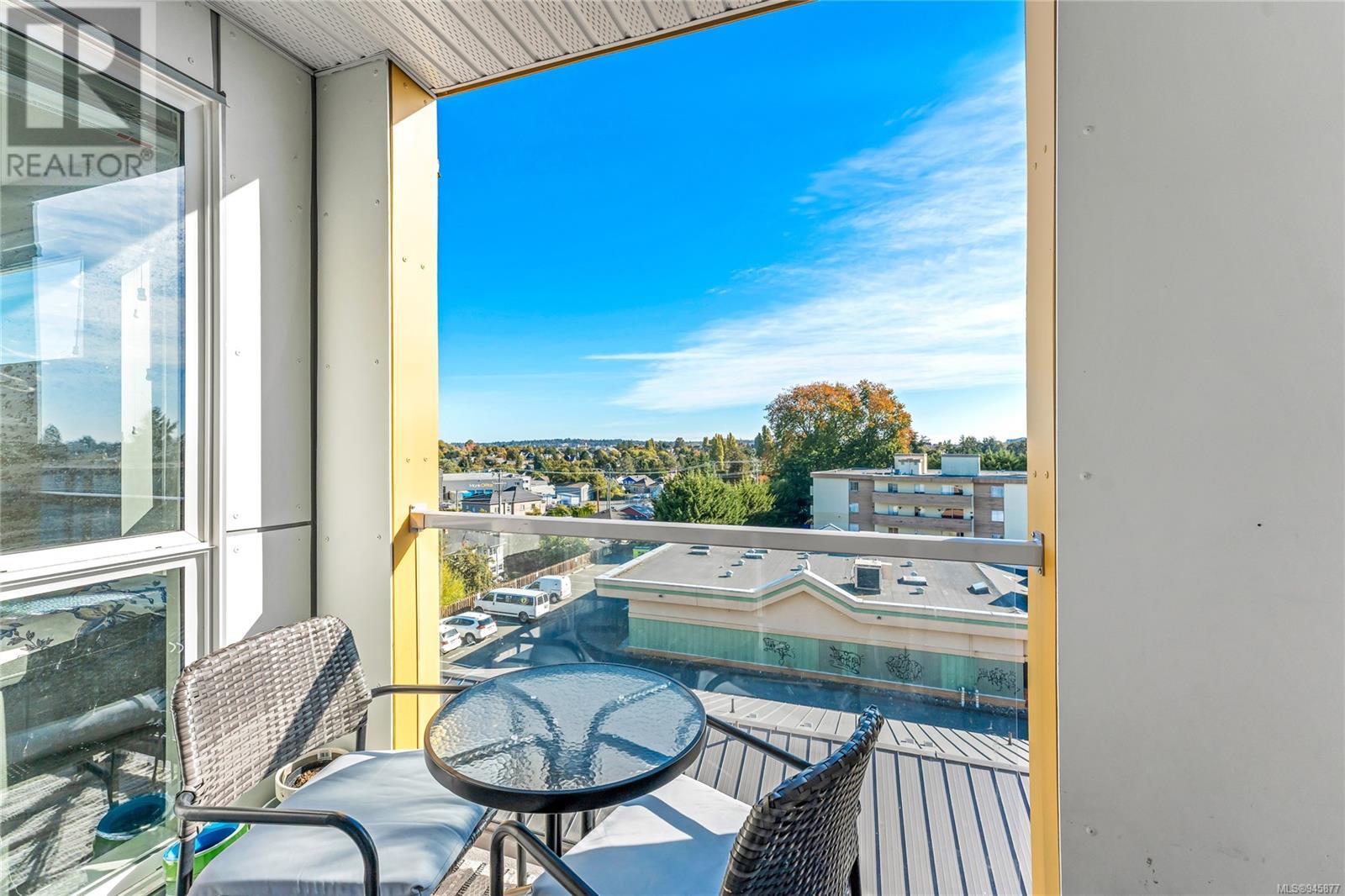 503 826 Esquimalt Rd, #503