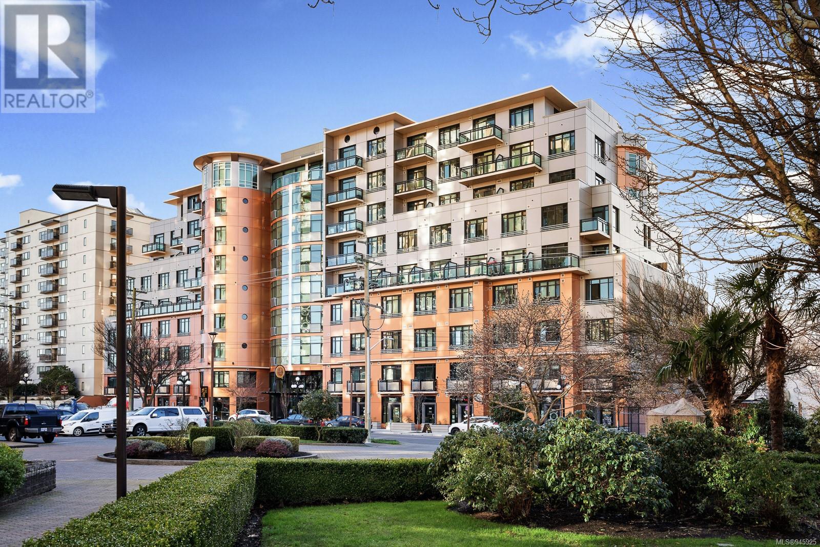 524 1029 View St, #524
