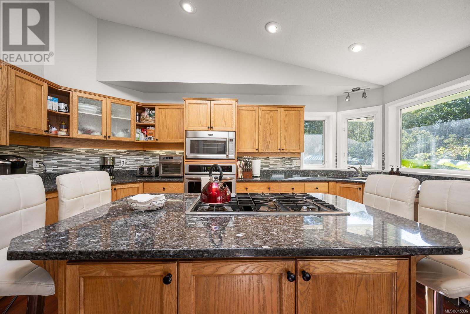 1185 Merecroft Rd