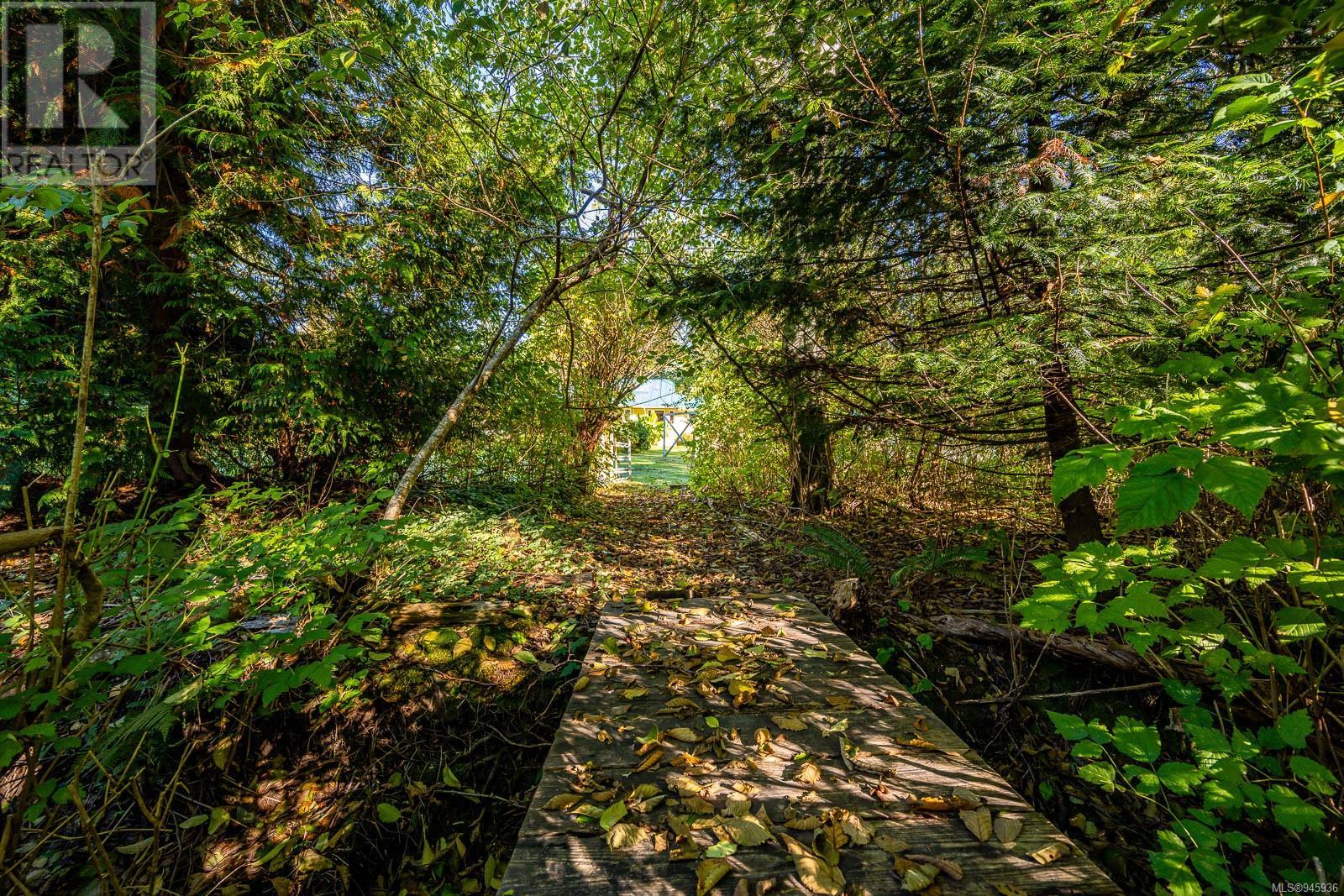 1185 Merecroft Rd