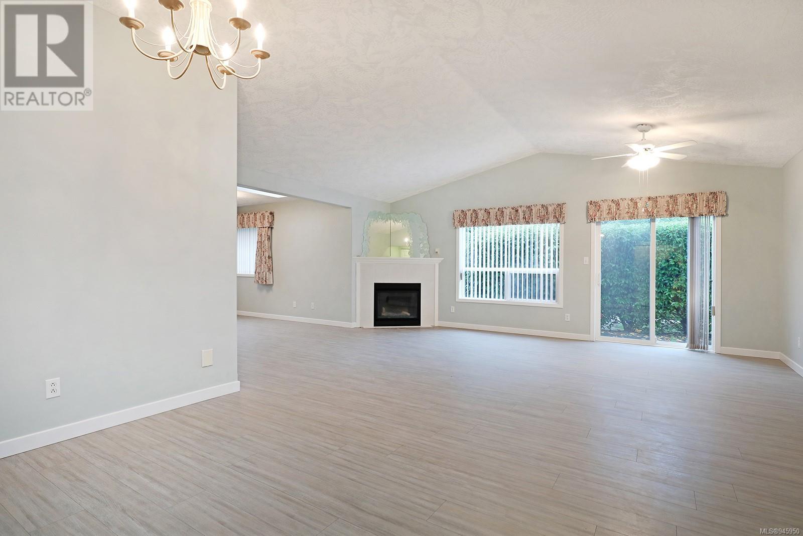 12 417 Heather Crt, #12