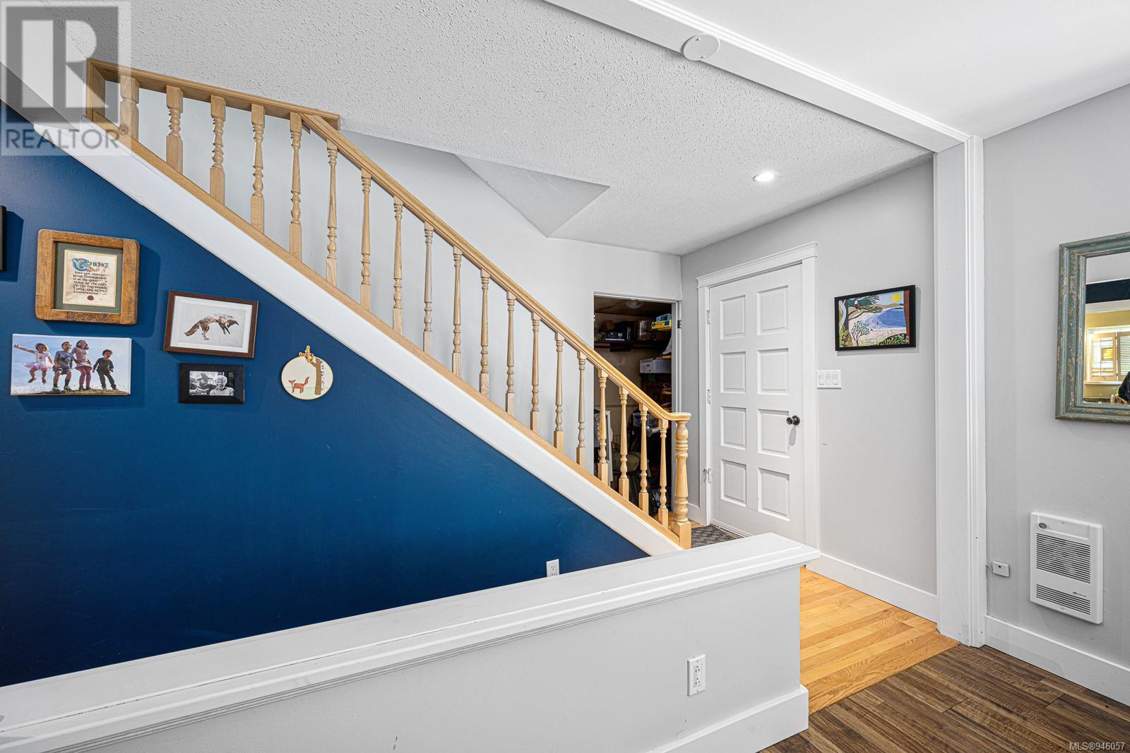 4673 Gail Cres