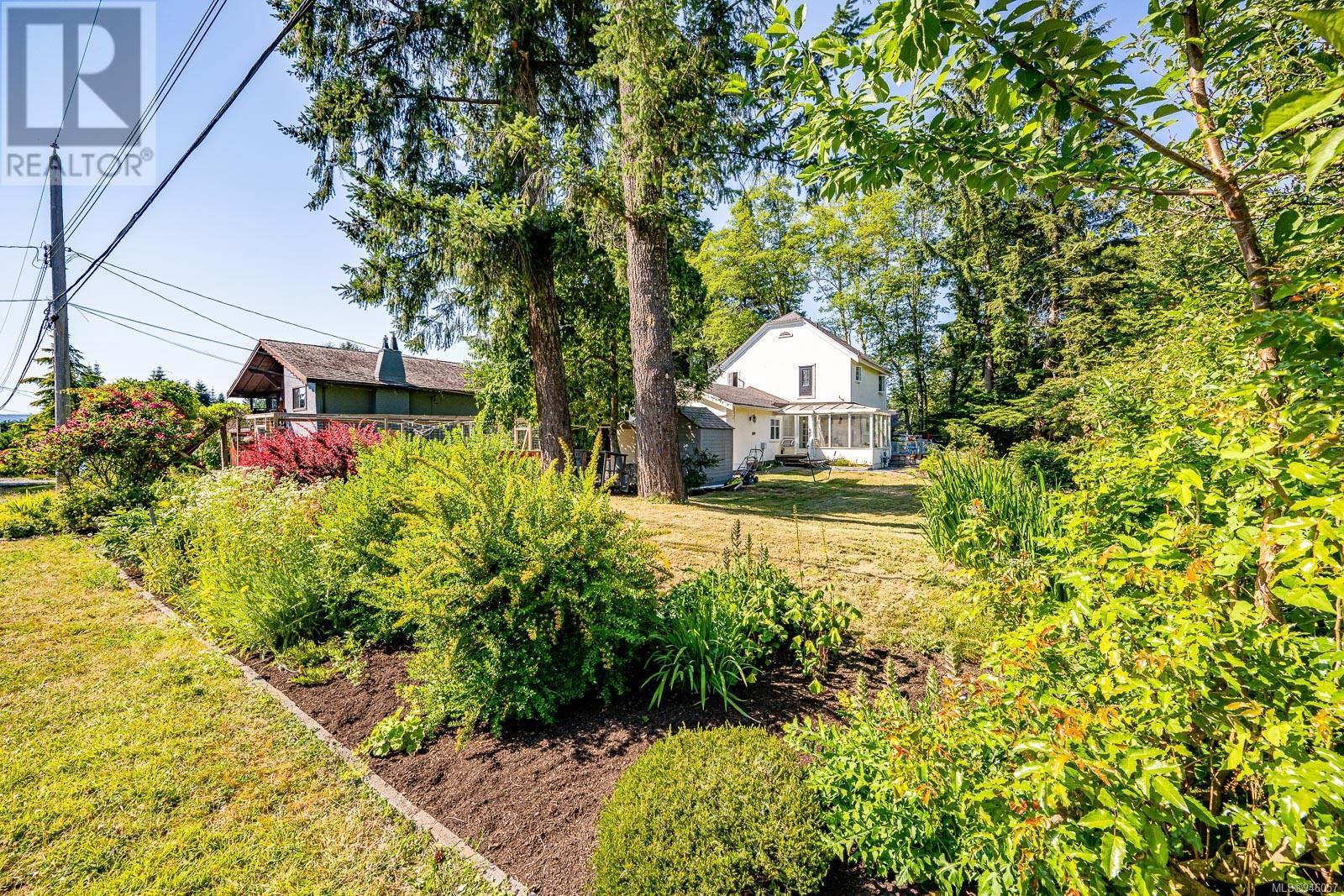 4673 Gail Cres
