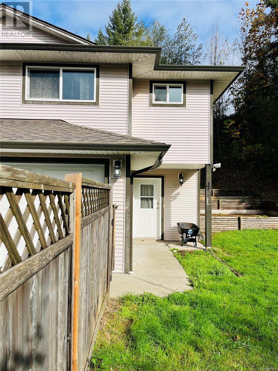 B 645 Otter Rd, #B