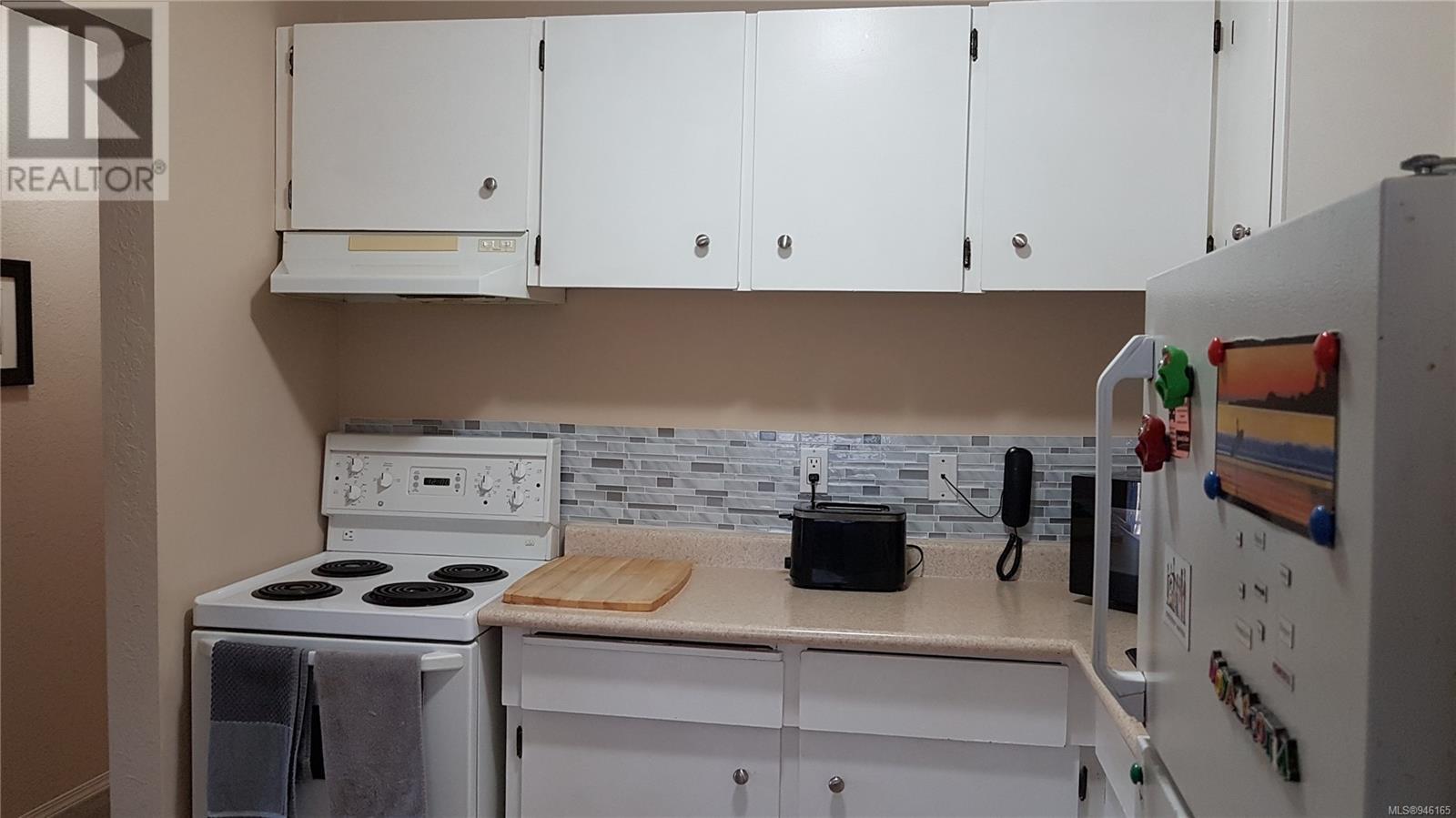 409 322 Birch St, #409