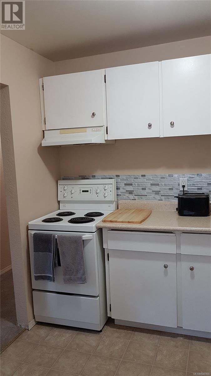409 322 Birch St, #409