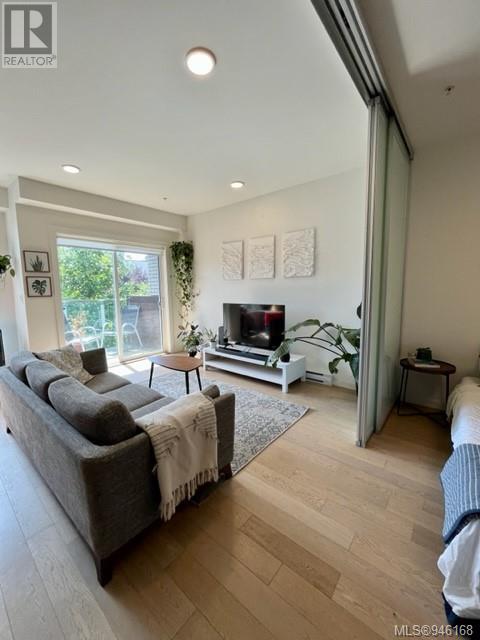 216 1033 Cook St, #216