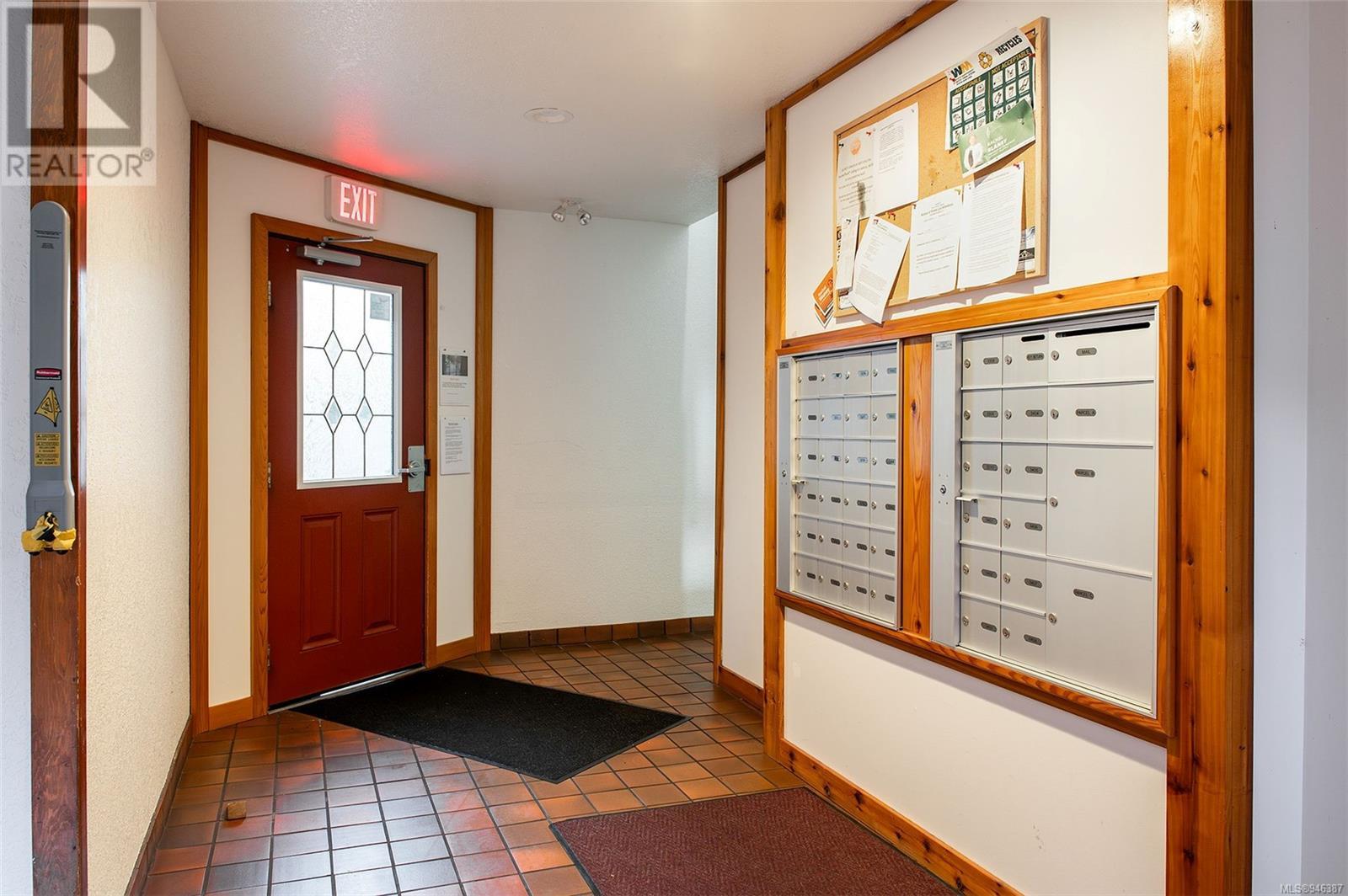 3301 27 Island Hwy S, #3301