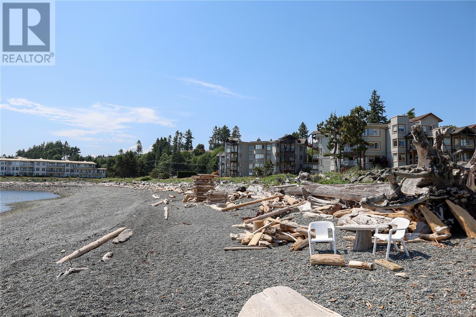 3301 27 Island Hwy S, #3301