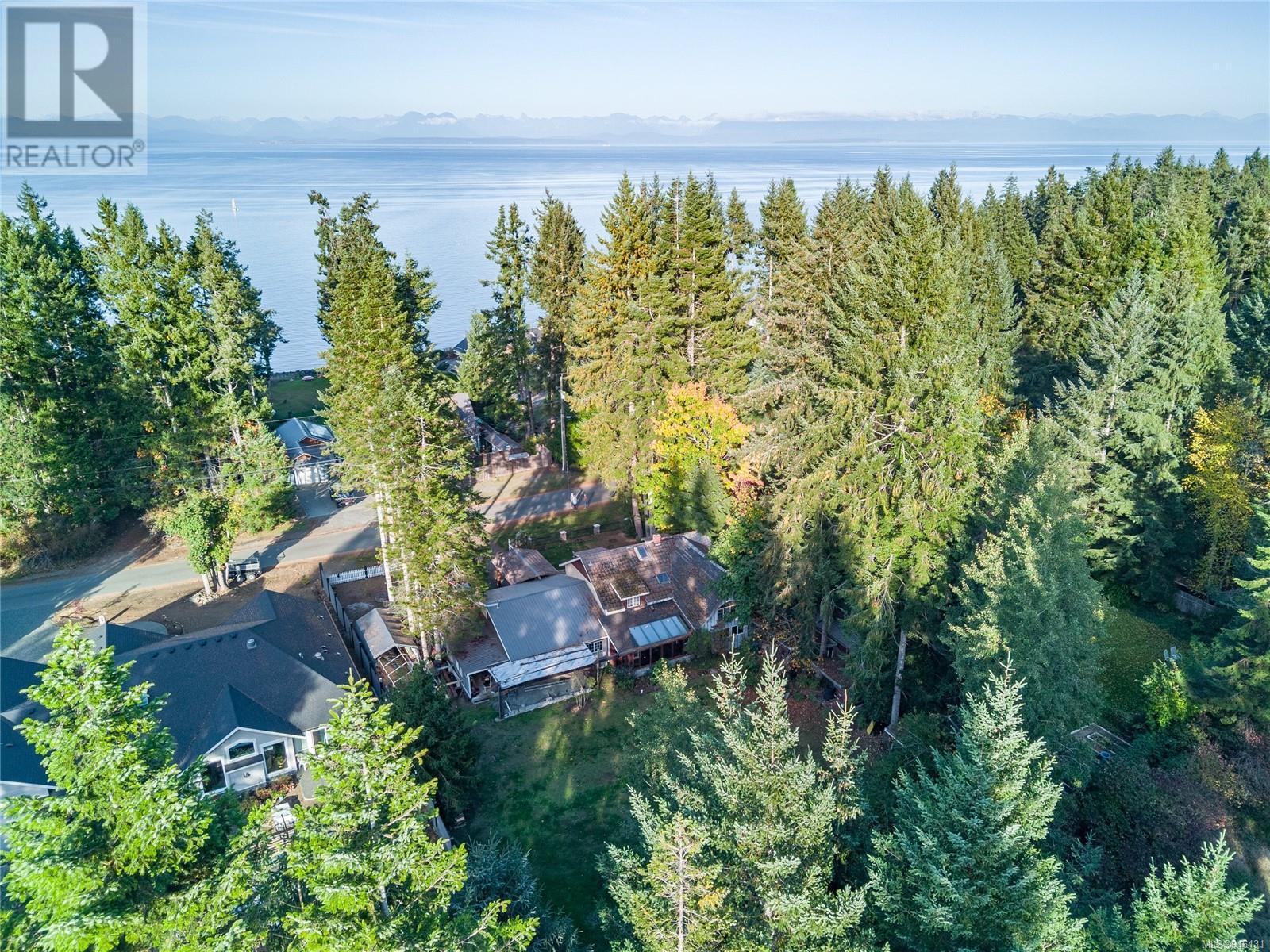 1589 Seaview Rd