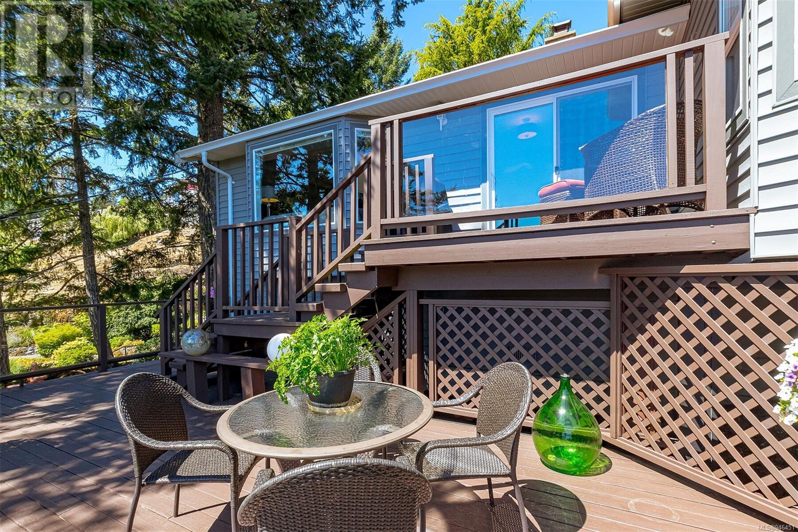 2281 Henlyn Dr