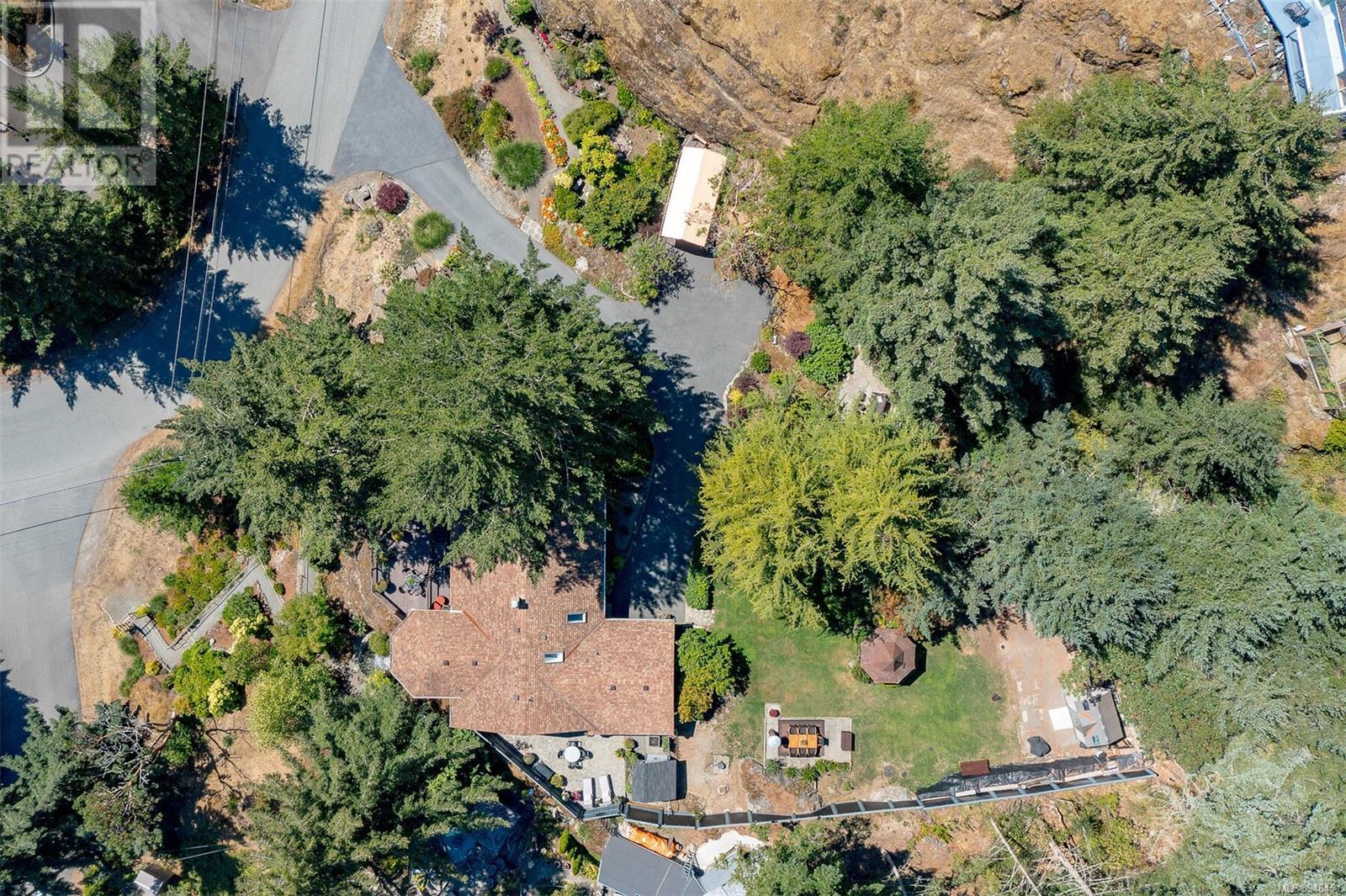 2281 Henlyn Dr