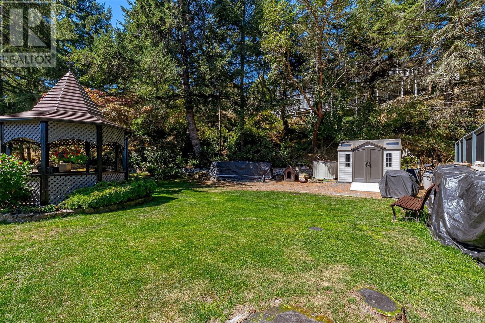 2281 Henlyn Dr
