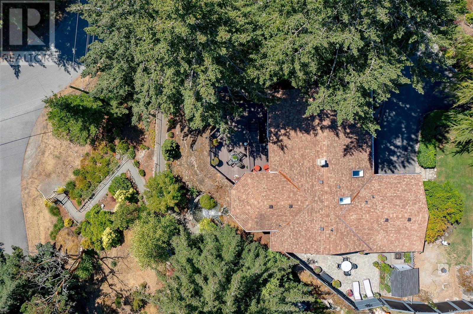 2281 Henlyn Dr