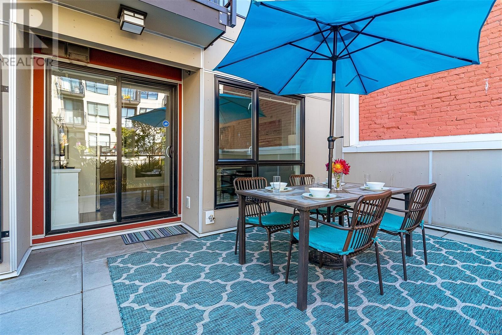 210 528 Pandora Ave, #210