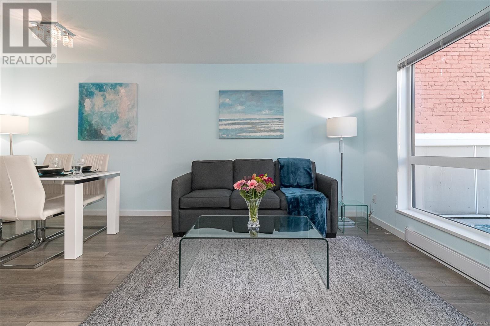 210 528 Pandora Ave, #210
