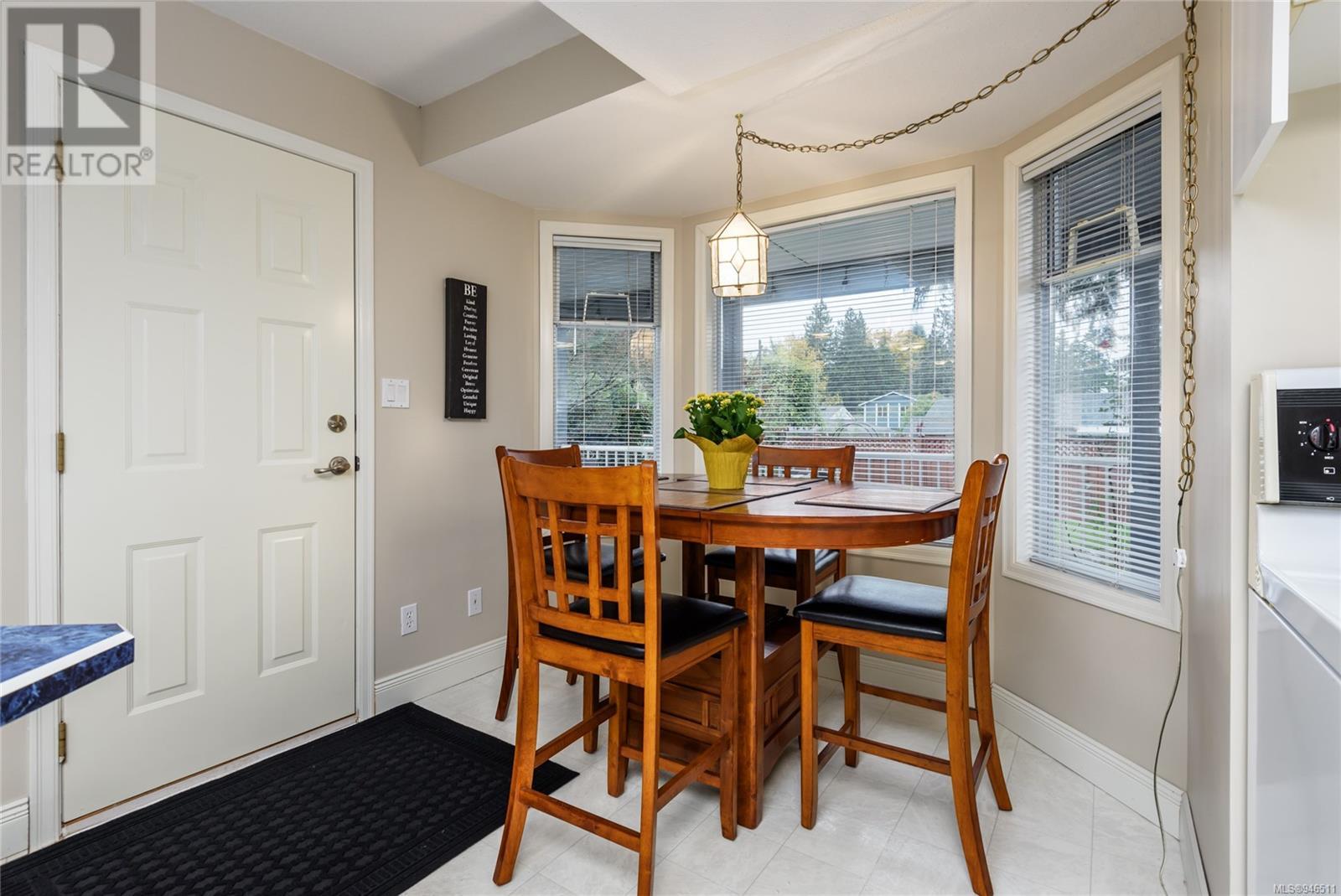 2185 Cardinal Pl