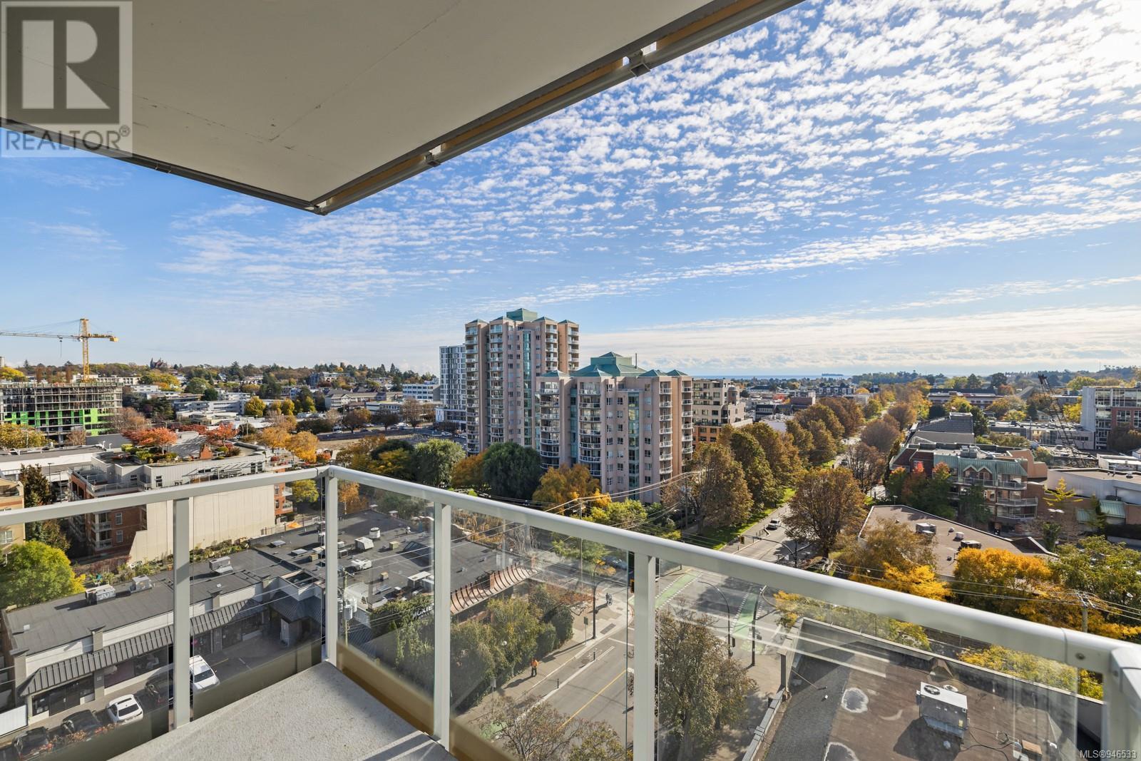 913 989 Johnson St, #913