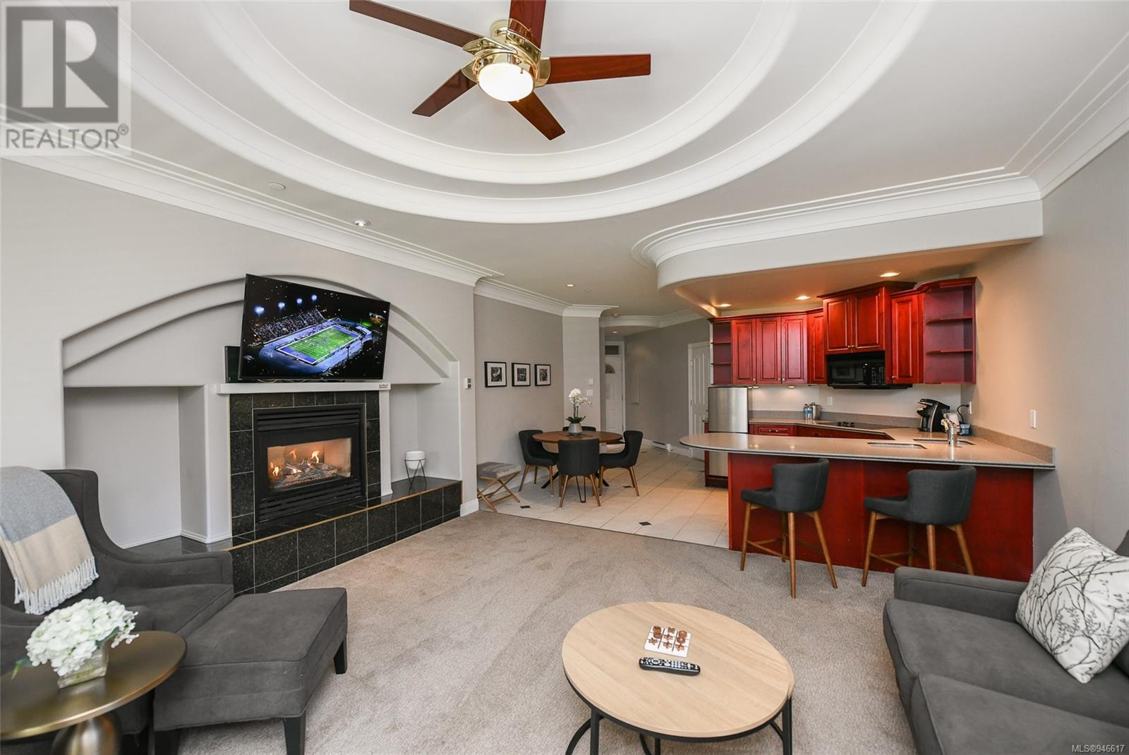 607/608 D 366 Clubhouse Dr, #607/608 D
