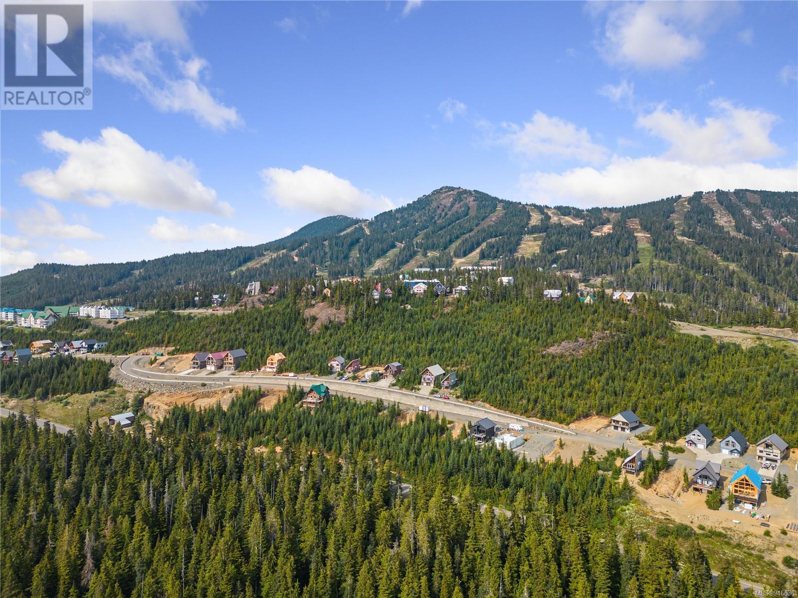 560 Arrowsmith Ridge
