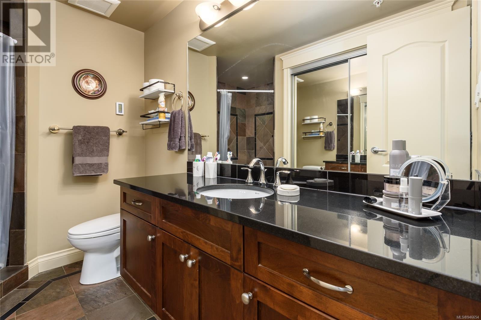 434 3666 Royal Vista Way, #434