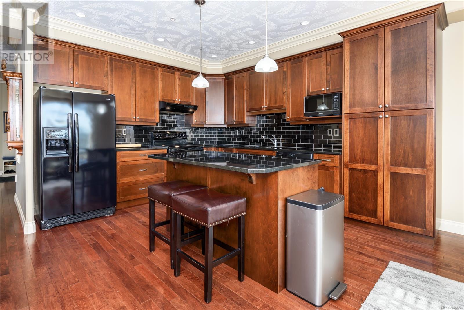 434 3666 Royal Vista Way, #434